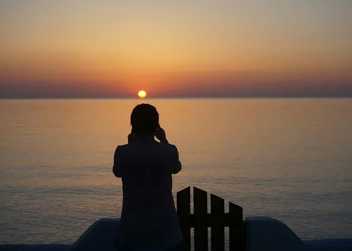 Abelomilos Exclusive