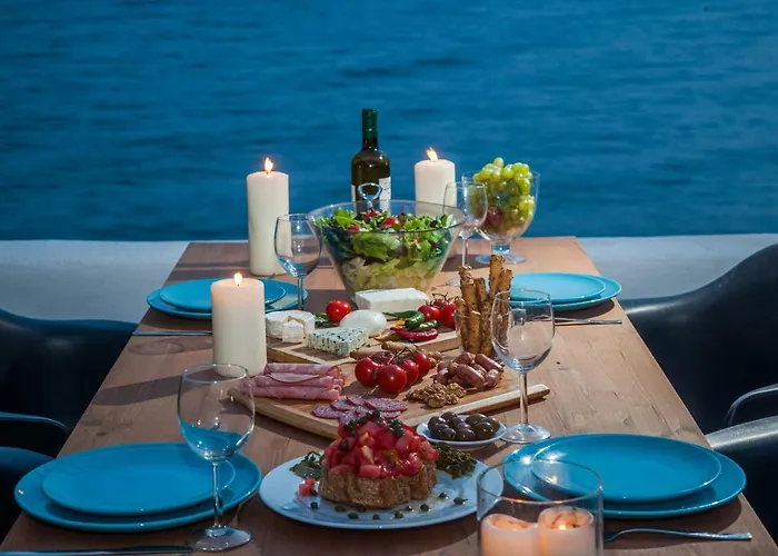 Abelomilos Exclusive