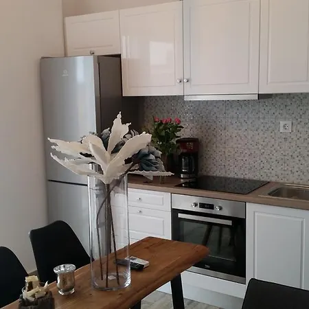 Abelomilos Exclusive Apartament *