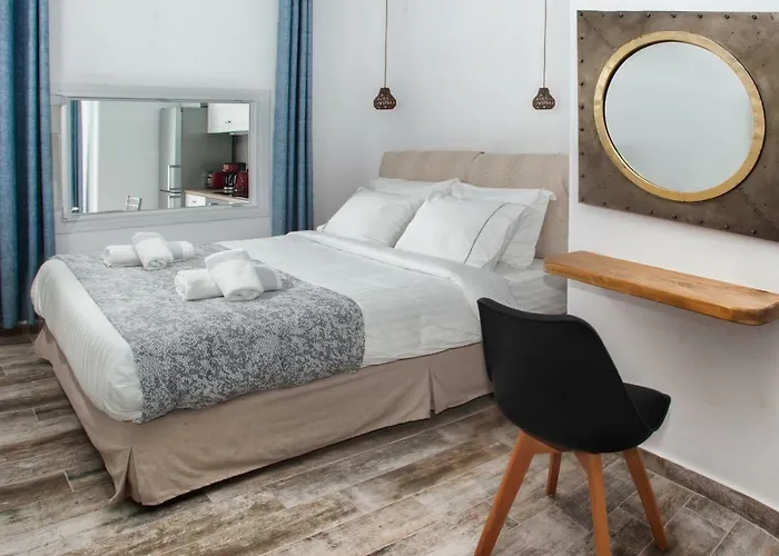 Abelomilos Exclusive Imerovigli (Santorini)