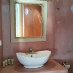 Abelomilos Exclusive * Imerovigli (Santorini)