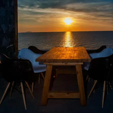 ابلميلوس اكسيكلوزيف *